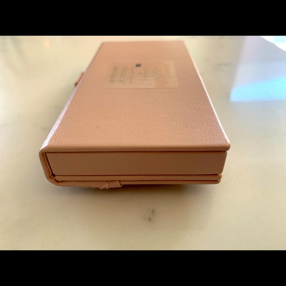 Christian Dior makeup palette - Picture 9 of 16